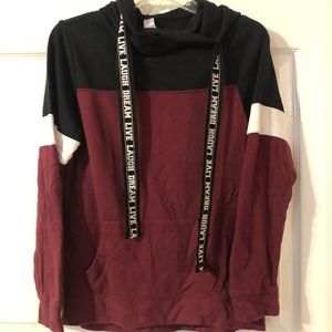 No Boundaries Live Laugh Dream Hoodie XS